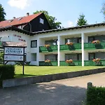Und Cafe Panorama 3* ブラウンラーゲ
