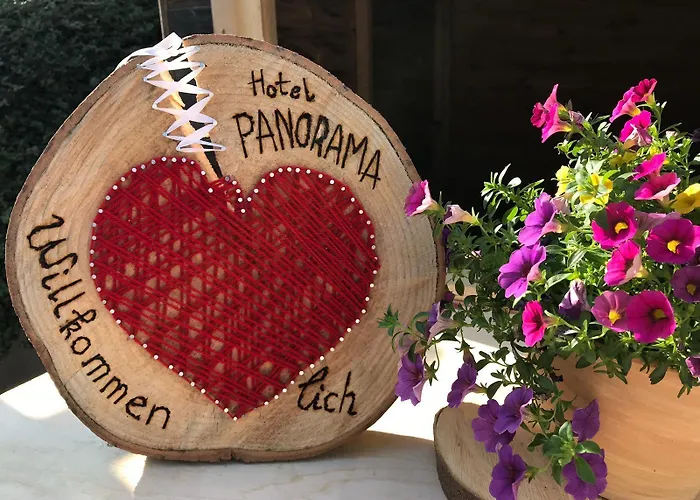 Hotel Und Cafe Panorama 3*